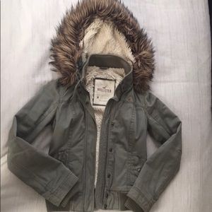 Hollister Jackets & Coats - Hollister coat Hollister Jackets & Coats - Hollister coat